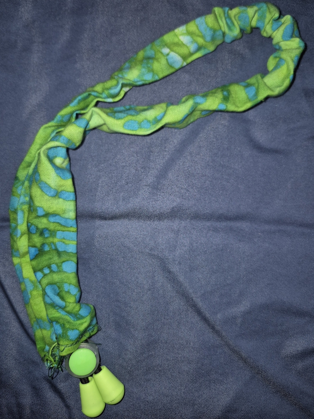 Green Patterned Adjustable Scarf-Style Hair Tie